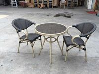 Ensemble de salle à manger en rotin très vendu, fauteuils empilables pour jardin et restaurant, chaises de salle à manger en rotin tressé pour l'extérieur, prix de gros