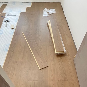 <span class=keywords><strong>Parquet</strong></span> en bois <span class=keywords><strong>massif</strong></span> de chêne blanc européen naturel de haute qualité, conçu par des ingénieurs en bois - Product Image 4