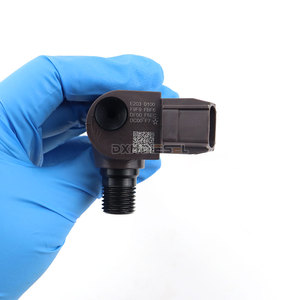 Inyector 23670-0E010 295700-0550 para 2.8L 1GD 2004-2019 - Product Image 6