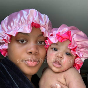 Best verkochte zijden mommy-and-me bonnetjes, dubbele laag, verstelbare band, satijnen haarbonnetjes met logo en hoofdband - Product Image 2