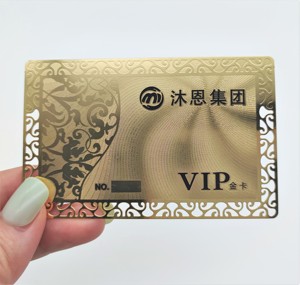 <span class=keywords><strong>Carte</strong></span> <span class=keywords><strong>de</strong></span> <span class=keywords><strong>crédit</strong></span> en métal noir <span class=keywords><strong>Amex</strong></span> à bande magnétique personnalisée <span class=keywords><strong>de</strong></span> qualité supérieure découpée au Laser - Product Image 3