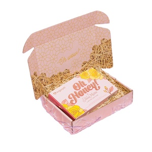 Caja <span class=keywords><strong>de</strong></span> Envío <span class=keywords><strong>de</strong></span> Cartón Corrugado Personalizada <span class=keywords><strong>de</strong></span> Lujo, Caja <span class=keywords><strong>de</strong></span> Embalaje <span class=keywords><strong>de</strong></span> Cartón con Logotipo Personalizado <span class=keywords><strong>para</strong></span> <span class=keywords><strong>Ropa</strong></span> - Product Image 4