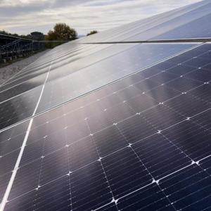 Tuiles solaires 130W 135W 140W Panneaux solaires Bipv Silicium de type N Hjt Tuiles photovoltaïques planes pour toits de bâtiments - Product Image 1