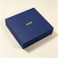 Boîte cadeau rigide de luxe personnalisée, rectangulaire, en carton bleu, pour bijoux, montres, avec logo, cadeau d'affaires, éponge dorée, laminage mat