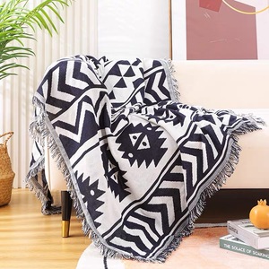 Coperte Reversibili Organiche delle Isole Cook Tessile in 3 Colori Beige Rosso Nero Morbide 100% Cotone Coperta Jacquard Personalizzata - Product Image 5