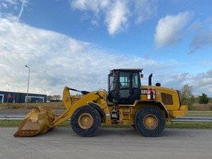 Chargeuse sur pneus CAT 938M d'occasion de haute qualité, 16 tonnes, chargeuses d'occasion CAT 938M en stock à vendre à Shanghai - Product Image 2