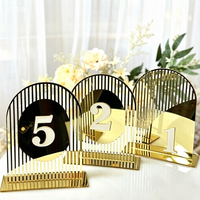Support de numéro de table en acrylique doré effet miroir, arche cannelée, pour décoration de table de réception de mariage