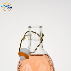 Botella de bebida suave con tapa abatible, botella de cerveza con patrón de papel de frotamiento, productos baratos, 1000ml, venta al por mayor - Product Image 3