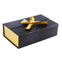 Boîte cadeau pliable magnétique avec logo personnalisé avec ruban pour emballage de vêtements, chaussures, chapeau