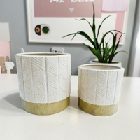 Krim minimalis bergaris Modern, Pot bunga keramik mengkilap timbul sukulen untuk dekorasi dalam ruangan rumah menanam setiap hari