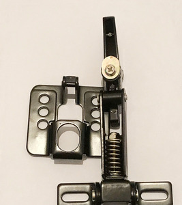 Pièce compatible Liugong 856H 862H 842H 835H 850H 870H Verrou de capot arrière du moteur 48C5623 - Product Image 3