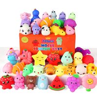 Bulk Kawaii Mochi & dierenvormige squishy fidget toys, stressballen voor kinderen, partyfavoren, prijzen voor de kist met verrassingen in de klas