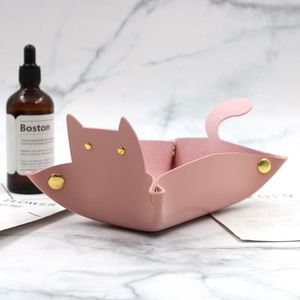 Cute Lovely Cat Shaped PU Leather Single Tier <b>Foldable</b> Dice Tray <b>Desk</b> Organizer for Keys Watches Coins Jewelry Table Storage - Product Image 3
