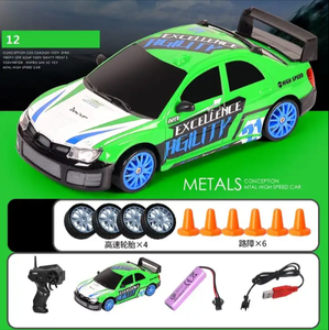 Meilleure voiture télécommandée à grande vitesse avec LED et accessoires Pneus à la dérive Pneus Voiture R/C remplaçable - Product Image 3