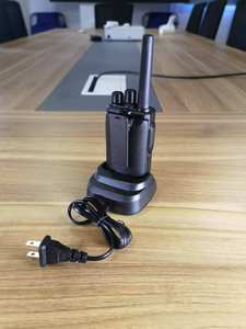 Tragbares Talkie-Walkie 3km lange Reichweite UHF 400-470MHz Outdoor Camping Walkie Talkie - Product Image 4