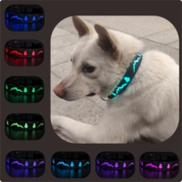 Collier pour chien lumineux à LED avec motif d'arbre de Noël 3D, 15 modes d'éclairage, avertissement nocturne, personnalisable, en stock pour les promenades nocturnes des animaux de compagnie