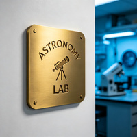 Plaque de signalisation d'entrée d'hôtel en laiton découpée sur mesure, gravée en profondeur, pour la rénovation hôtelière