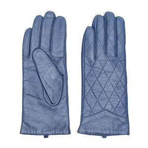 Vestido de cuero de verano hecho a medida de alta calidad con guantes para mujer Fabricación directa de fábrica para uso diario Escenas al aire libre - Product Image 1