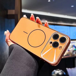 Funda Magnética AG con Protector de Cámara de Gran Visión y Lente Metálica para iPhone 17/17 Pro Max, Cubierta de Lujo para Teléfonos Móviles de Acrílico Esmerilado - Product Image 2