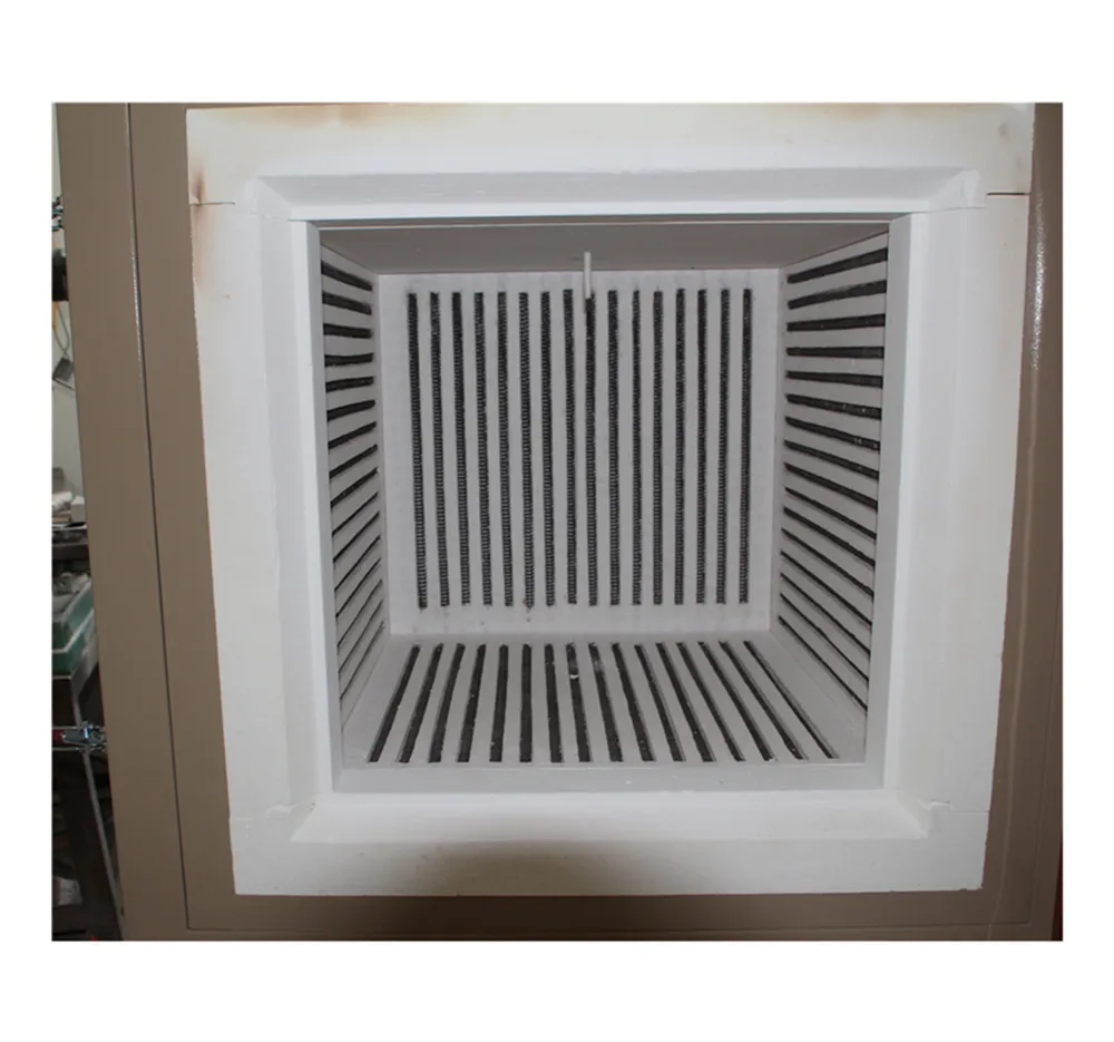 Camera di riscaldamento del forno a muffola in fibra ceramica della scatola dell'attrezzatura del riscaldatore dell'allumina del cilindro industriale