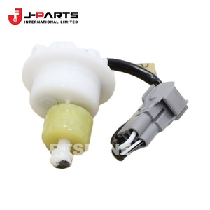 Interruptor de Advertencia de Nivel Eléctrico para Toyota HIACE LH103 1993-1998 84461-12060 - Product Image 5