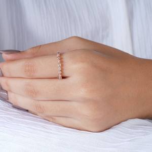 Anillo de Eternidad con Diamantes de Corte Redondo en Oro Rosa para Mujer, Minimalista, para Boda, Aniversario, Compromiso, Uso Diario, Joyería Fina, Regalo - Product Image 6