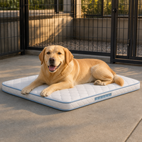 Golden Hour Outdoor-Haustiermatte für Große Hunde mit Flachem Einstieg und Gesteppter Schlaffläche für Outdoor-Zwinger und Ruhebereich
