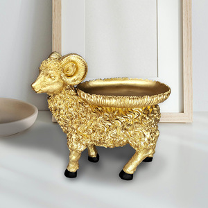 Decorazione per la casa moderna fatta a mano statua di agnello in oro personalizzato ciondolo vassoio di gioielli ornamento in resina realistica di pecora vassoio decorativo - Product Image 5