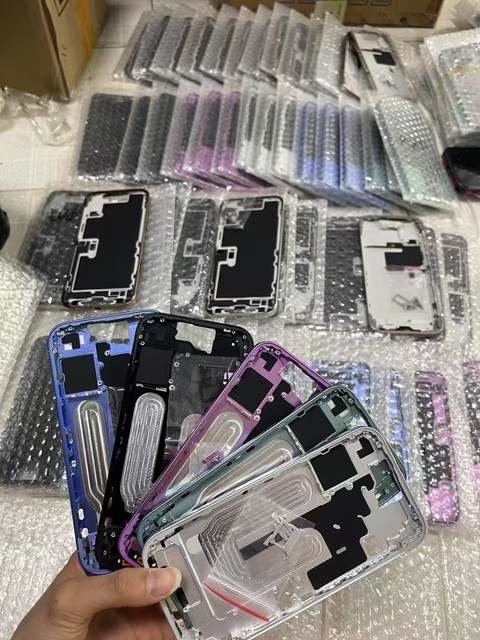 Wholesale 100% AA Quality Frame Back Cover Housing for iPhone 8 X XS Max XR 11 12 13 Pro Max 14 15 16 17 Pro Max Back Housing