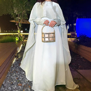 LY01 Abaya <span class=keywords><strong>de</strong></span> mujer Color sólido chal <span class=keywords><strong>de</strong></span> diamantes <span class=keywords><strong>de</strong></span> imitación conjunto <span class=keywords><strong>de</strong></span> dos piezas bata larga transfronteriza para damas niñas para ropa musulmana <span class=keywords><strong>TikTok</strong></span> - Product Image 1