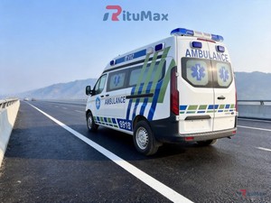 <span class=keywords><strong>Ambulancia</strong></span> Médica Profesional Medicube con Monitoreo de UCI - Product Image 1