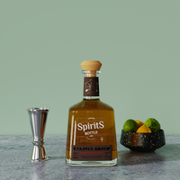 Bouteilles en verre carrées transparentes de 500 ml, 700 ml, 750 ml, 1 litre pour vodka, liqueur, gin, rhum, tequila, spiritueux, avec bouchon à vis, logo personnalisé