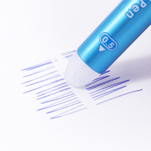 Foska Experience Écriture sans effort et nettoyage des stylos à encre effaçable effaçable sans effort avec pointes à bille roulante de 0.5mm fabriquées en Suisse - Product Image 5