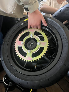 BARU Tiba Set Supermoto 12 Inci termasuk 2 rotor 190mm dan 1 sprocket - Product Image 2