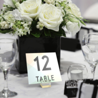 Porte-menu personnalisé en acrylique, support de présentation de cartes, pince pour numéro de table, porte-panneau de table pour mariage et banquet