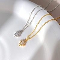 Collier pendentif mini soleil étoilé délicat, chaîne dorée avec zircon cubique étincelant, cadeau pour femme