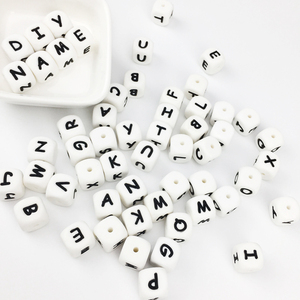BPA libre de silicona bebé dentición decorativo cuadrado inglés alfabeto letras cuentas de silicona masticables - Product Image 6