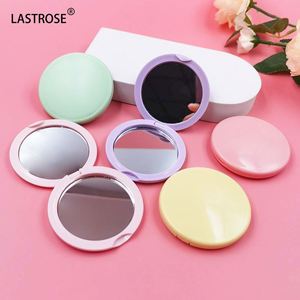 Round Cute Makeup Mirror Handmade Private Label Mirror Double-<b>sided</b> Folding Mini Mirrors - Product Image 5