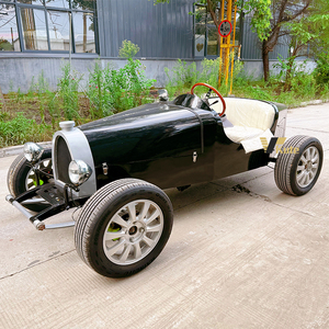 Venta Especial: Auto Clásico Eléctrico Blanco Vintage, con Batería, Estilo Retro, para Recorridos en Resorts - Product Image 5