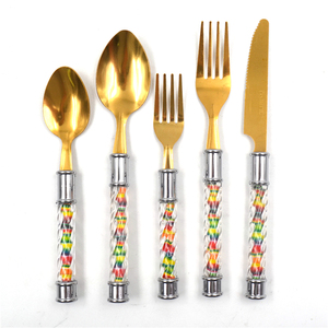 Gift Promotion Cutlery Colored Plastic Handle Gold Plated Stainless Steel Steak Knife, Fork and Spoon Cheap Cutlery Set