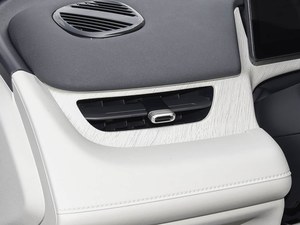 2026 460 PLUS BAIC ARCFOX Beta T1 Berline intermédiaire Purement Électrique Neuf ou d'occasion disponible - Product Image 5