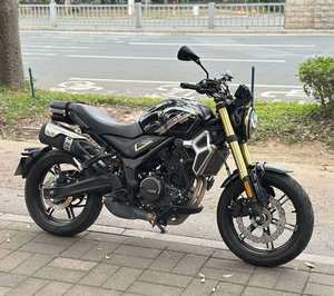 Moto sportive rétro EU VOGE 350AC |   Moteur bicylindre de 320 cm³, 30 kW - Product Image 6