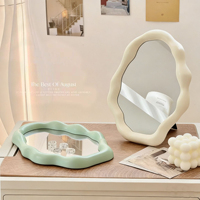 Miroir de maquillage pliable simple et luxueux, irrégulier, carré, à cadre en plastique, pour le bureau des filles en dortoir