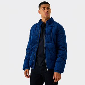 Chaqueta acolchada para hombre al por mayor, para invierno, personalizada, informal, para exteriores, a prueba de viento, con cierre de cremallera y bolsillos laterales, abrigo para hombre - Product Image 1