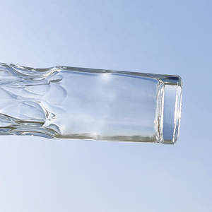 Chai Thủy Tinh Nhà Máy Sản Xuất Tùy Chỉnh Chai Nước Giải Khát Vít Nút Chai Nước Nhỏ Frosted Trang Trí Soda Juice 300Ml Chai Thủy Tinh - Product Image 3