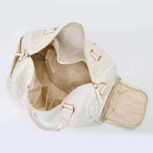 Bolsa de Deporte Multifuncional de Gran Capacidad, Impermeable, con Separación para Artículos Secos y Húmedos, Bolsa de Viaje para Fines de Semana, Equipaje de Mano para Viajes Cortos - Product Image 4