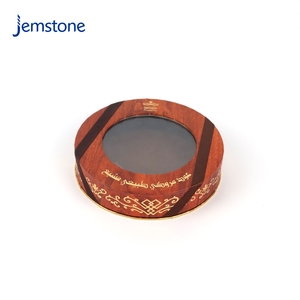 Boîte en papier sur mesure avec impression quadricolore, mousse en velours et fenêtre transparente pour l'emballage de tubes de produits cosmétiques - Product Image 1