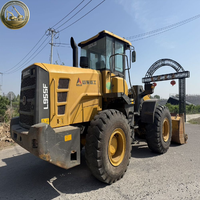Hochwertiger SDLG955F 5-Tonnen-Schwerlast-Radlader für Bauarbeiten mit Weichai-Motor, Getriebe & Pumpe