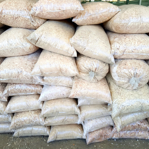 Bulk Bagged Wood Shavings Agricultural Mulch Bedding Dry Storage 24 Month <b>Shelf</b> Life - Product Image 1