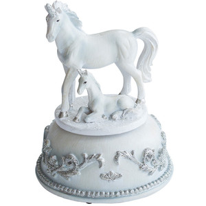 China Factory Dropship Resin Boite A Musique Peter Pan Christmas Movement Unicorn Music Box